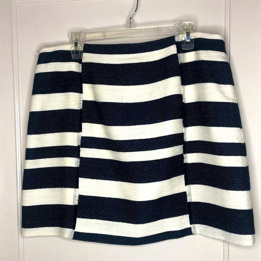 Loft Striped Illusion shift skirt navy blue and white fringe detail size 14 NWT - Picture 2 of 14